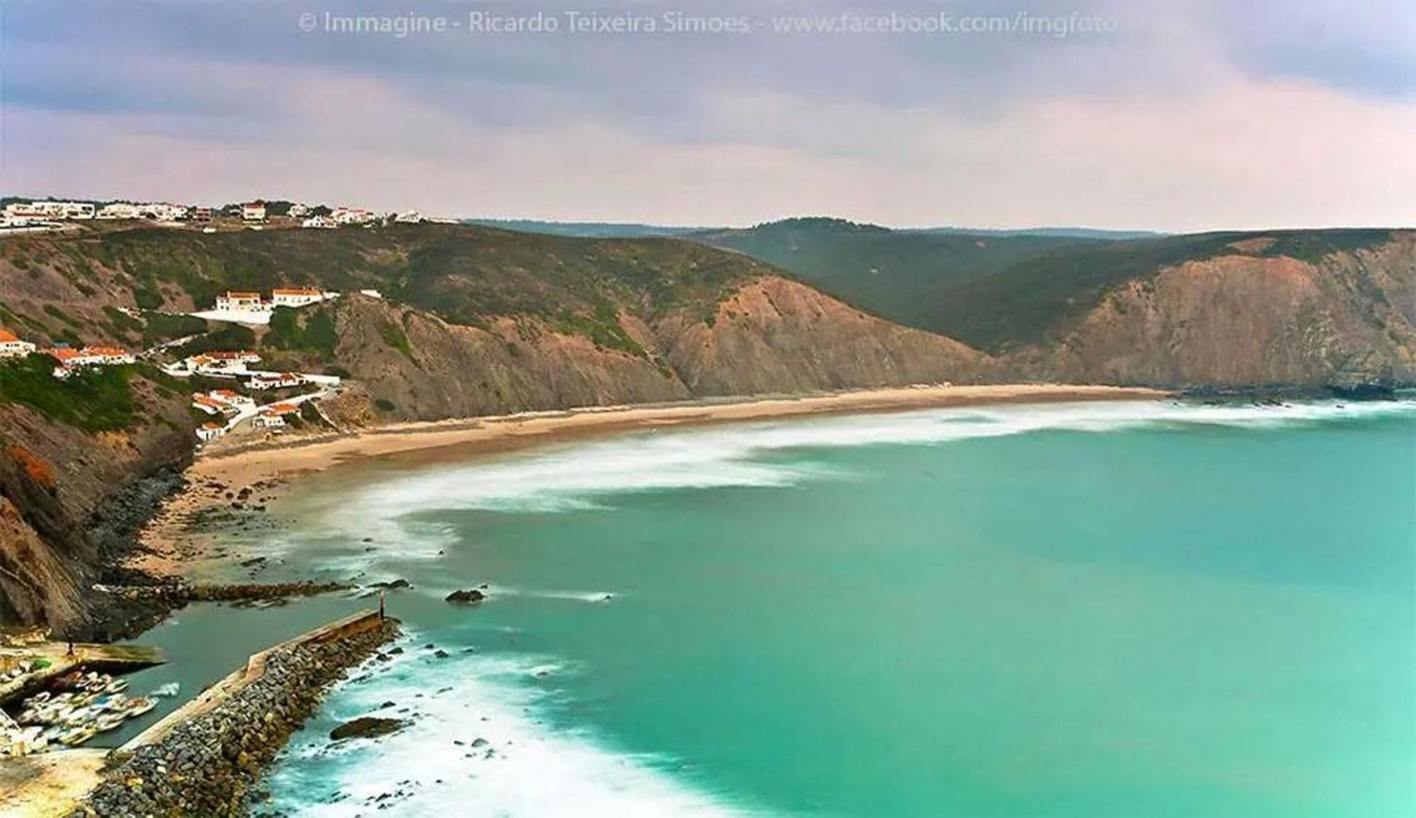 Wake Up To The Sea In Charming House In Holiday home Aljezur