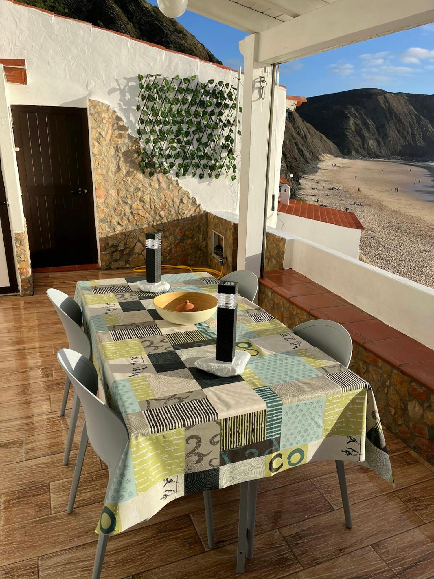 Holiday home Wake Up To The Sea In Charming House In Aljezur