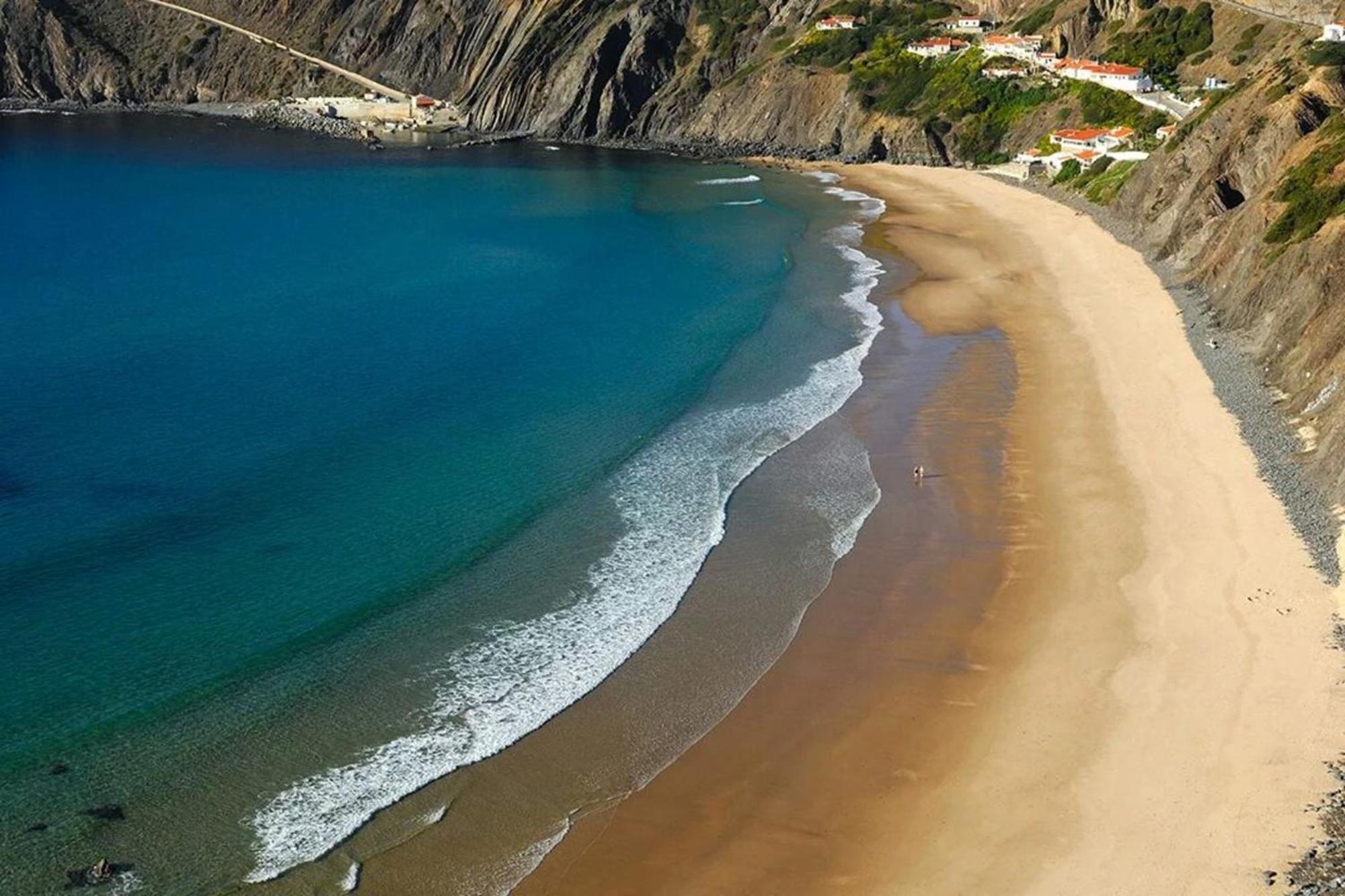 Wake Up To The Sea In Charming House In * Aljezur